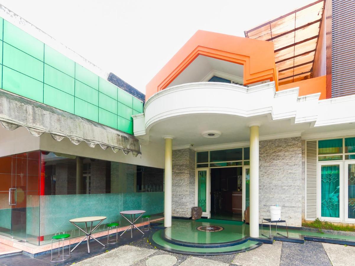 Oyo 90788 Nillo Hotel Kebumen Dış mekan fotoğraf