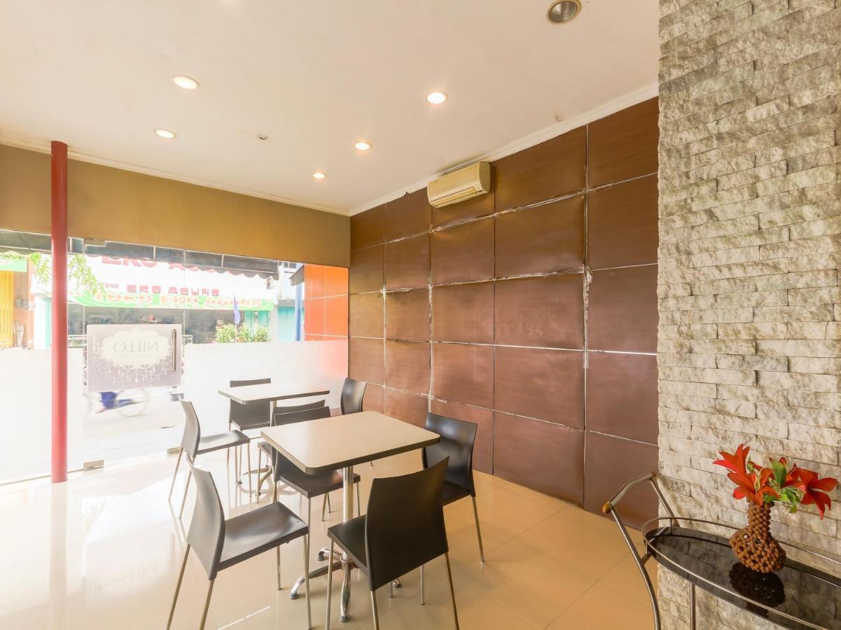 Oyo 90788 Nillo Hotel Kebumen Dış mekan fotoğraf