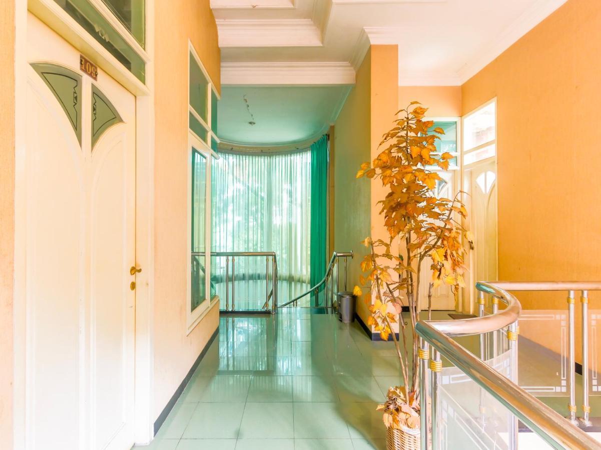 Oyo 90788 Nillo Hotel Kebumen Dış mekan fotoğraf