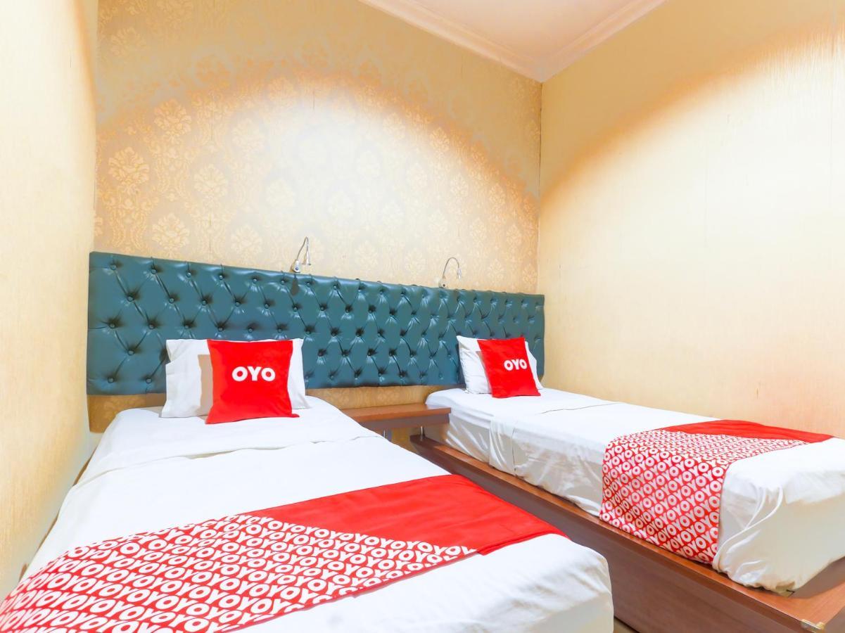 Oyo 90788 Nillo Hotel Kebumen Dış mekan fotoğraf