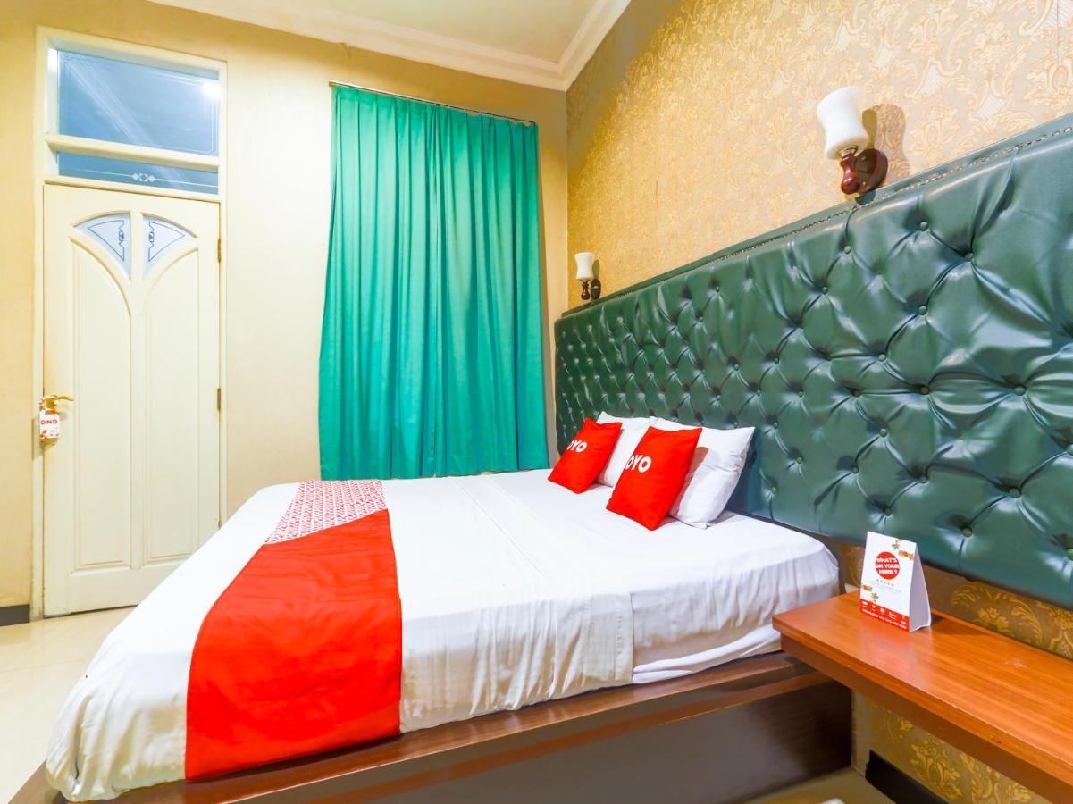 Oyo 90788 Nillo Hotel Kebumen Dış mekan fotoğraf